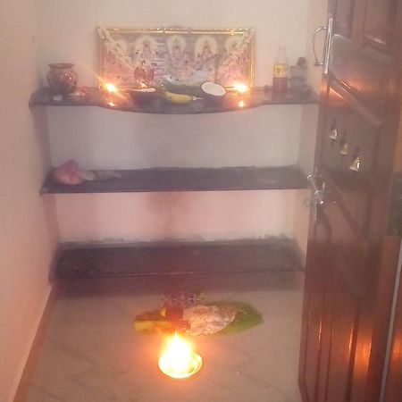 Sabri Guest House Tiruvannāmalai Exterior photo