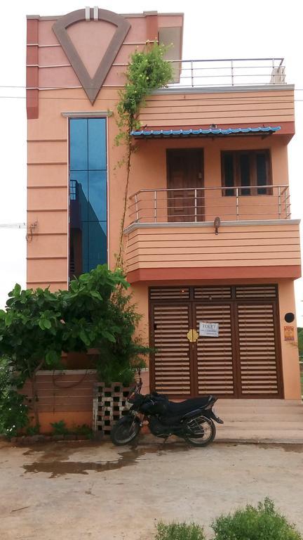 Sabri Guest House Tiruvannāmalai Exterior photo